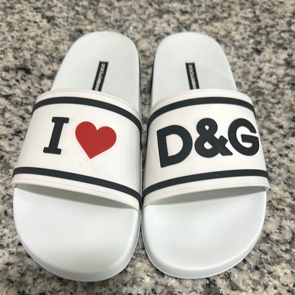 Dolce & Gabbana White Slides with Red Heart Accent
